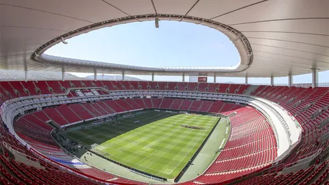 “激战9日狂揽40胜，净胜+8进球奇观揭秘！谜团重重，进球走向谁主沉浮？”