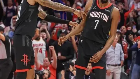 绿军30分大胜太阳，终结太阳四连胜，波神30分独木难支